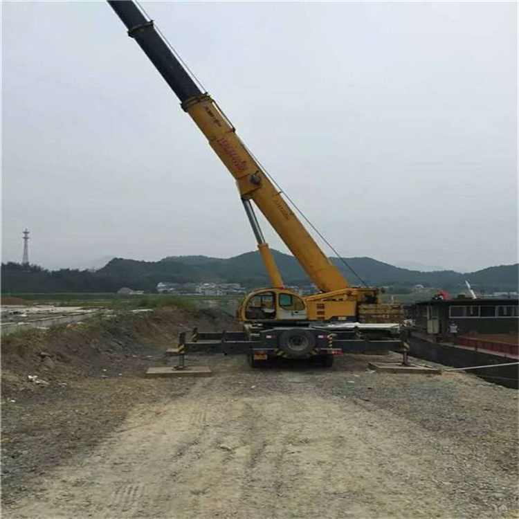 莱州重型吊车租赁费用